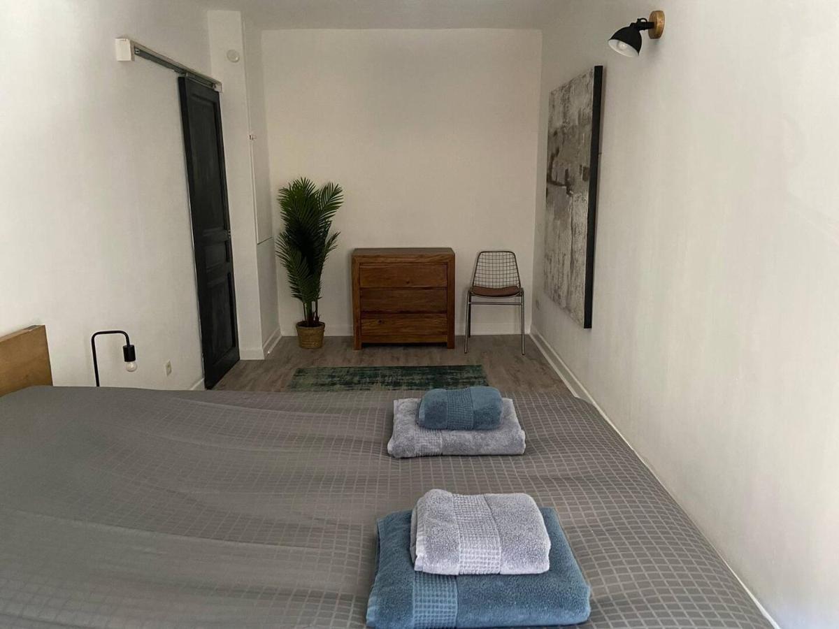 Appartement De Standing Au Coeur D'Avignon Exteriör bild